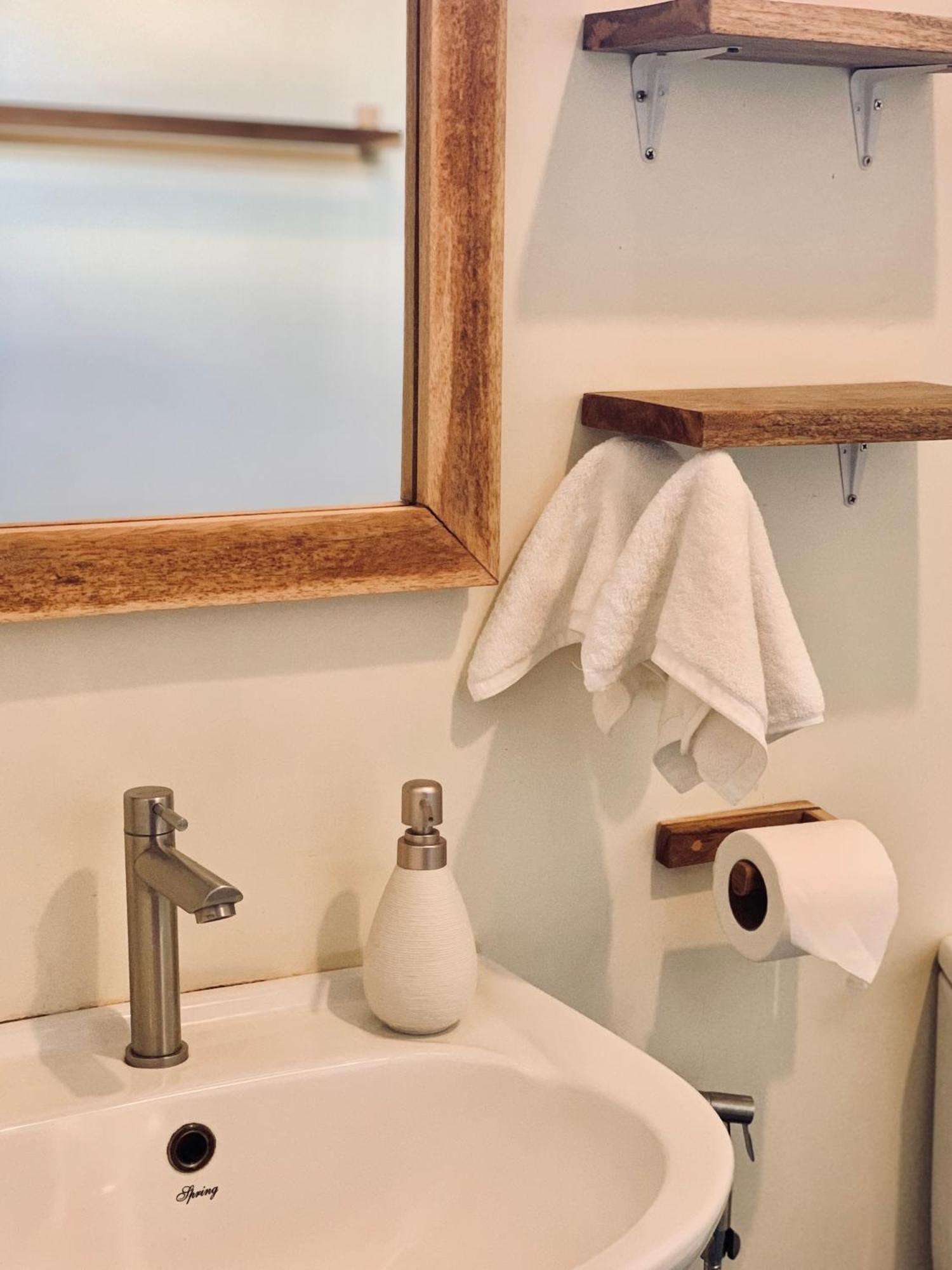 Oltremare Mirissa Hotel Kültér fotó